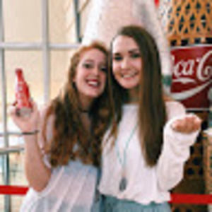 Meet your Posher, Caroline